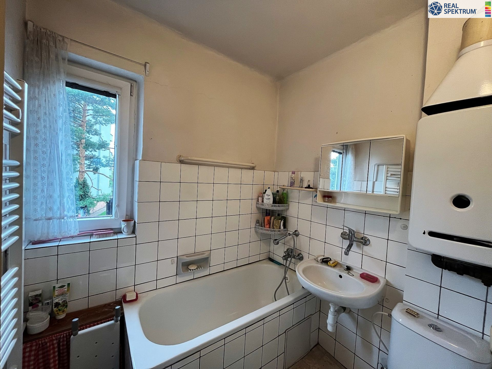 Prodej Řadového RD 5+1, Malšovice HK, pozemek 51 m2 - obrázek č.8