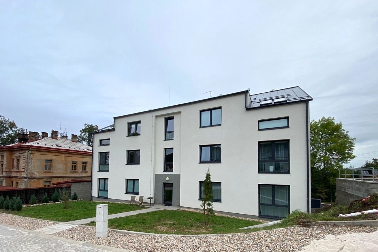 Prodej bytu 2+kk, Nádražní pěšina, Dvůr Králové, TU - obrázek č.2