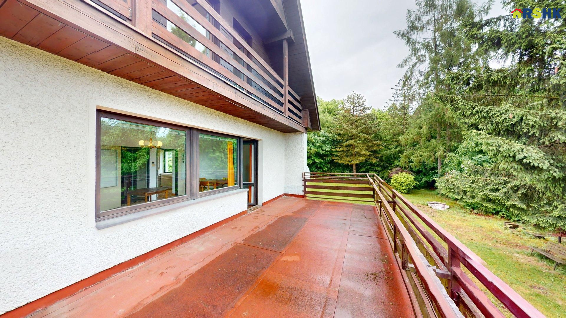 Prodej RD se zahradou na exkluzívním místě - obrázek č.6