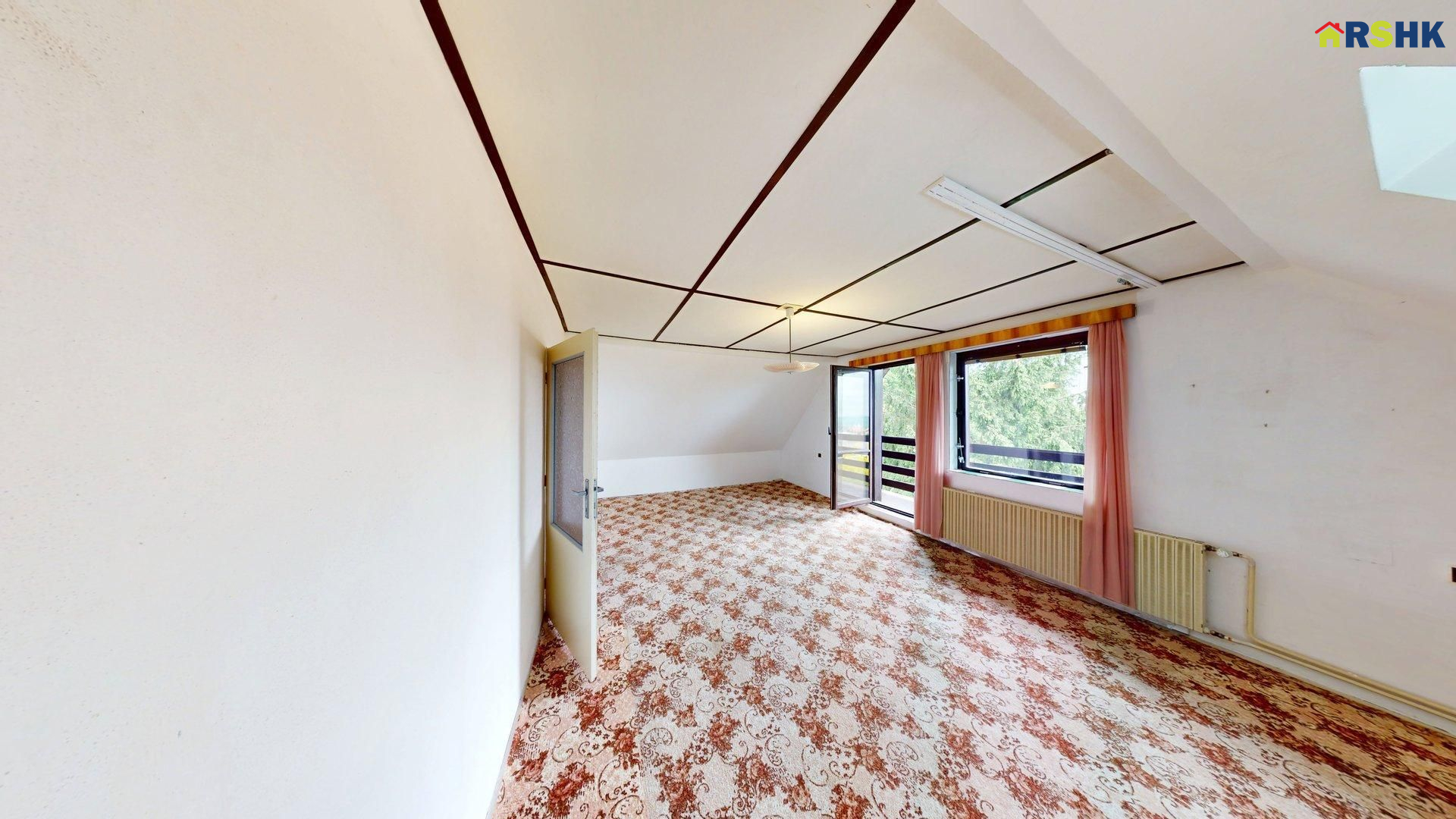 Prodej RD se zahradou na exkluzívním místě - obrázek č.14