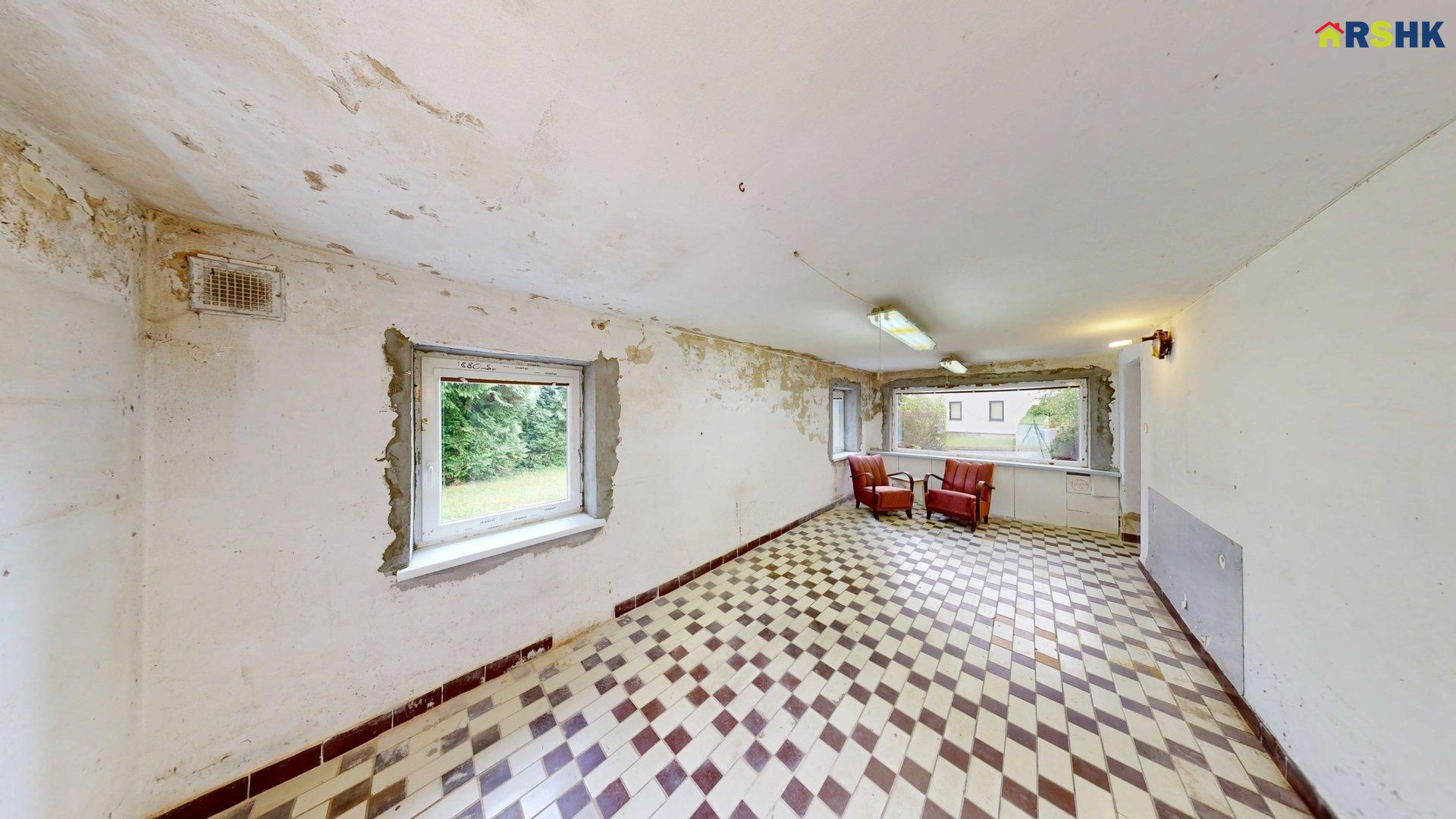 Prodej RD se zahradou na exkluzívním místě - obrázek č.23