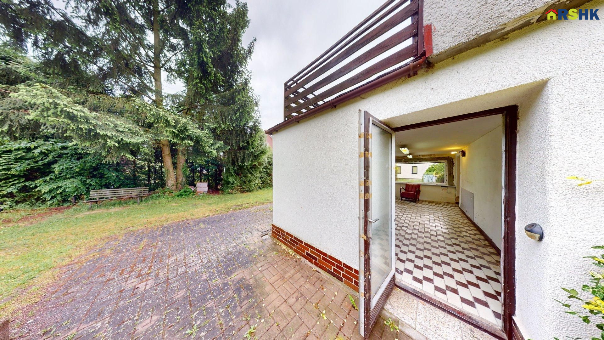 Prodej RD se zahradou na exkluzívním místě - obrázek č.24