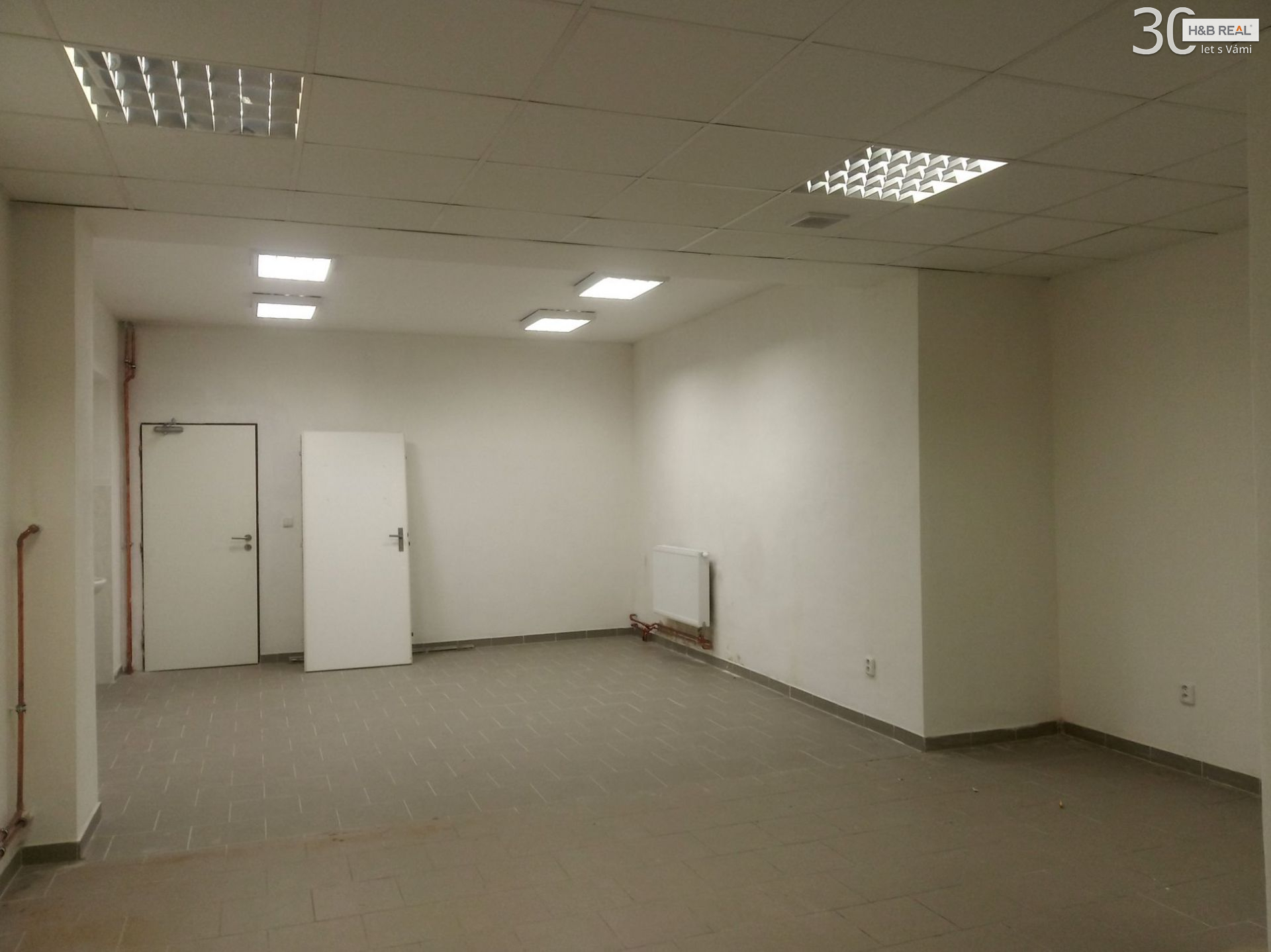Pronájem komerčního prostoru (obchod, 43m2, Hranice) - obrázek č.4