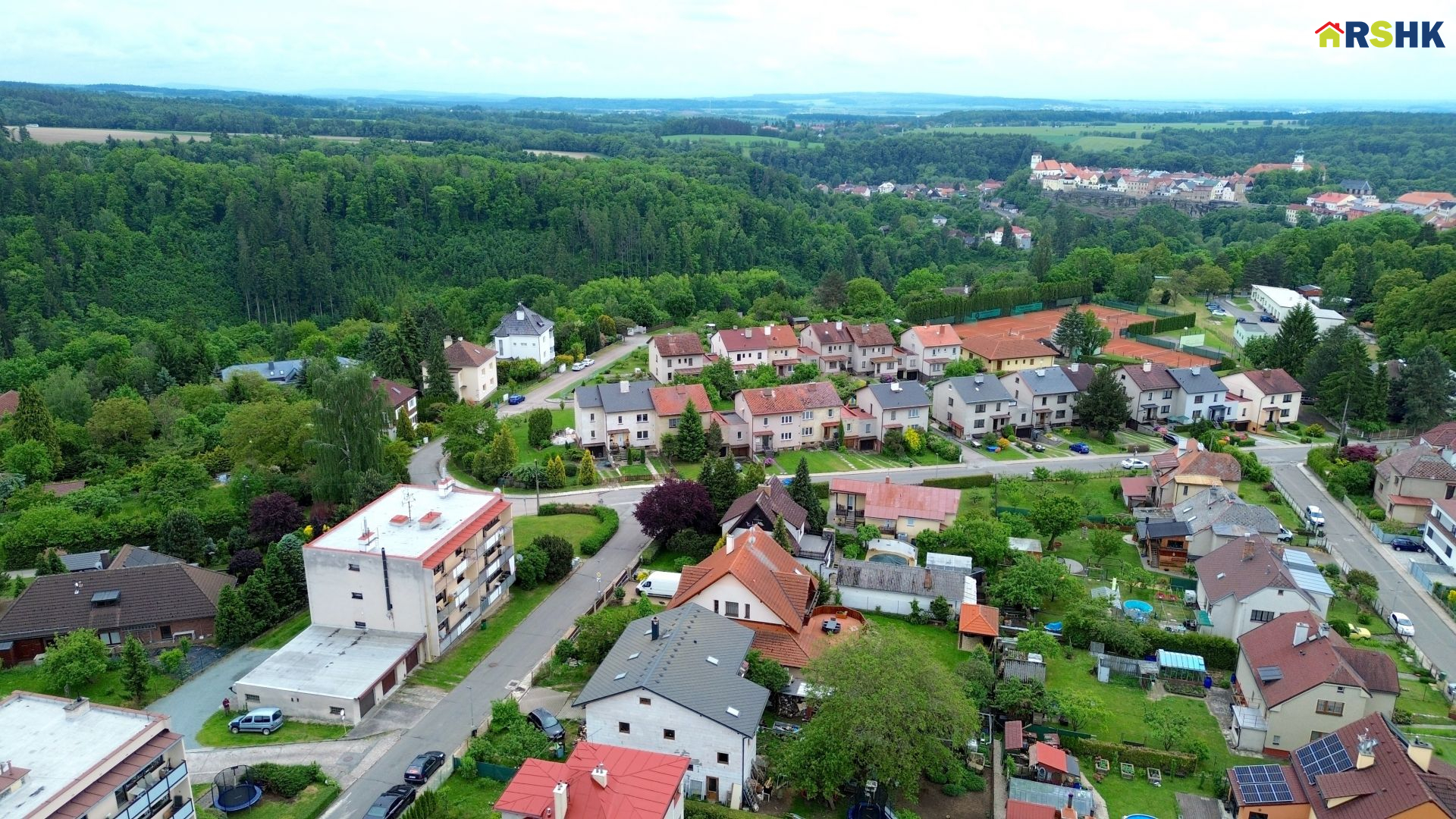 Prodej bytu 3+1 s garáží, lodžií a úžasným výhledem - obrázek č.24