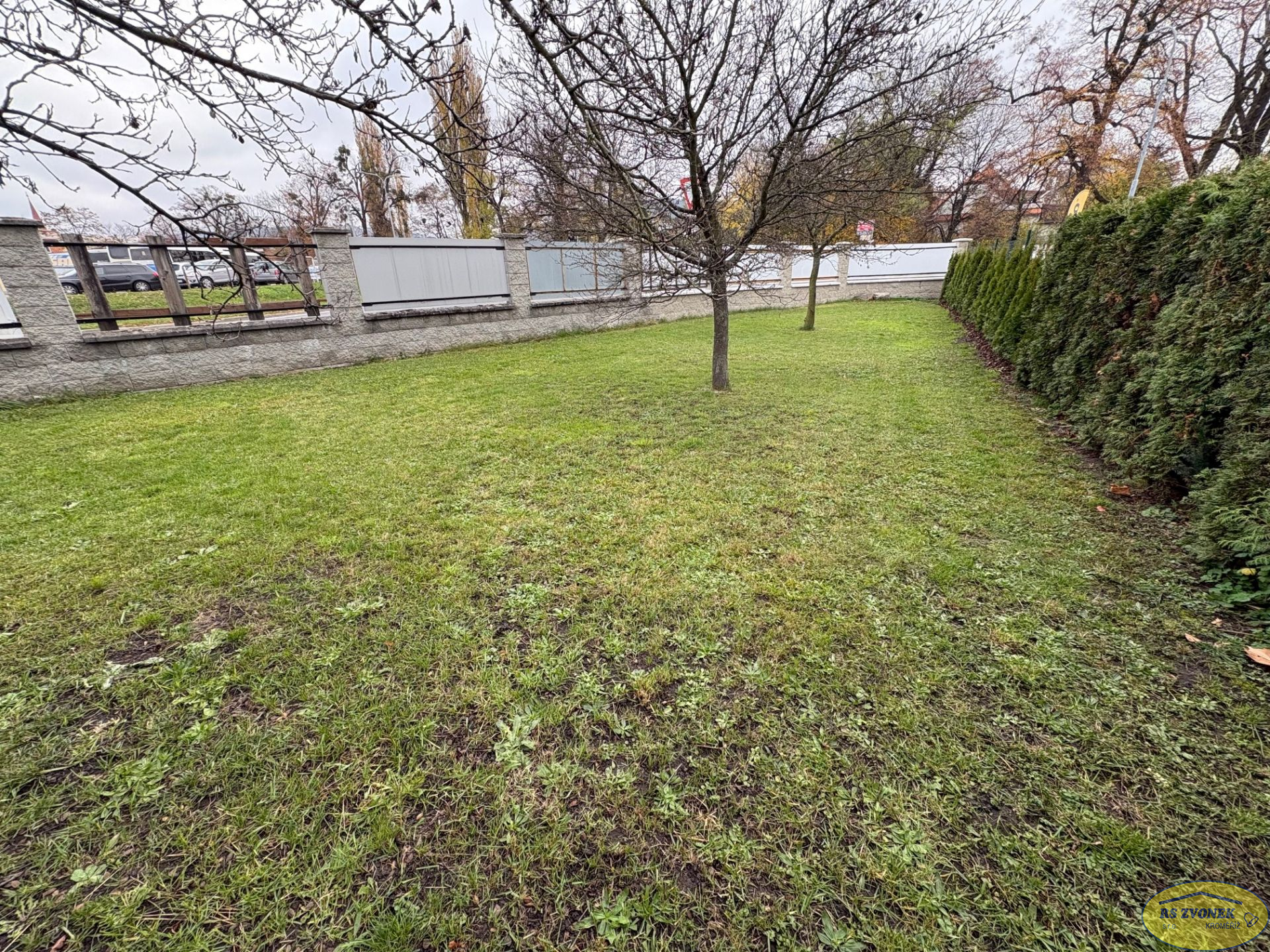 Prodej domu Bystřice pod Hostýnem, 2x byt a obchod - obrázek č.25