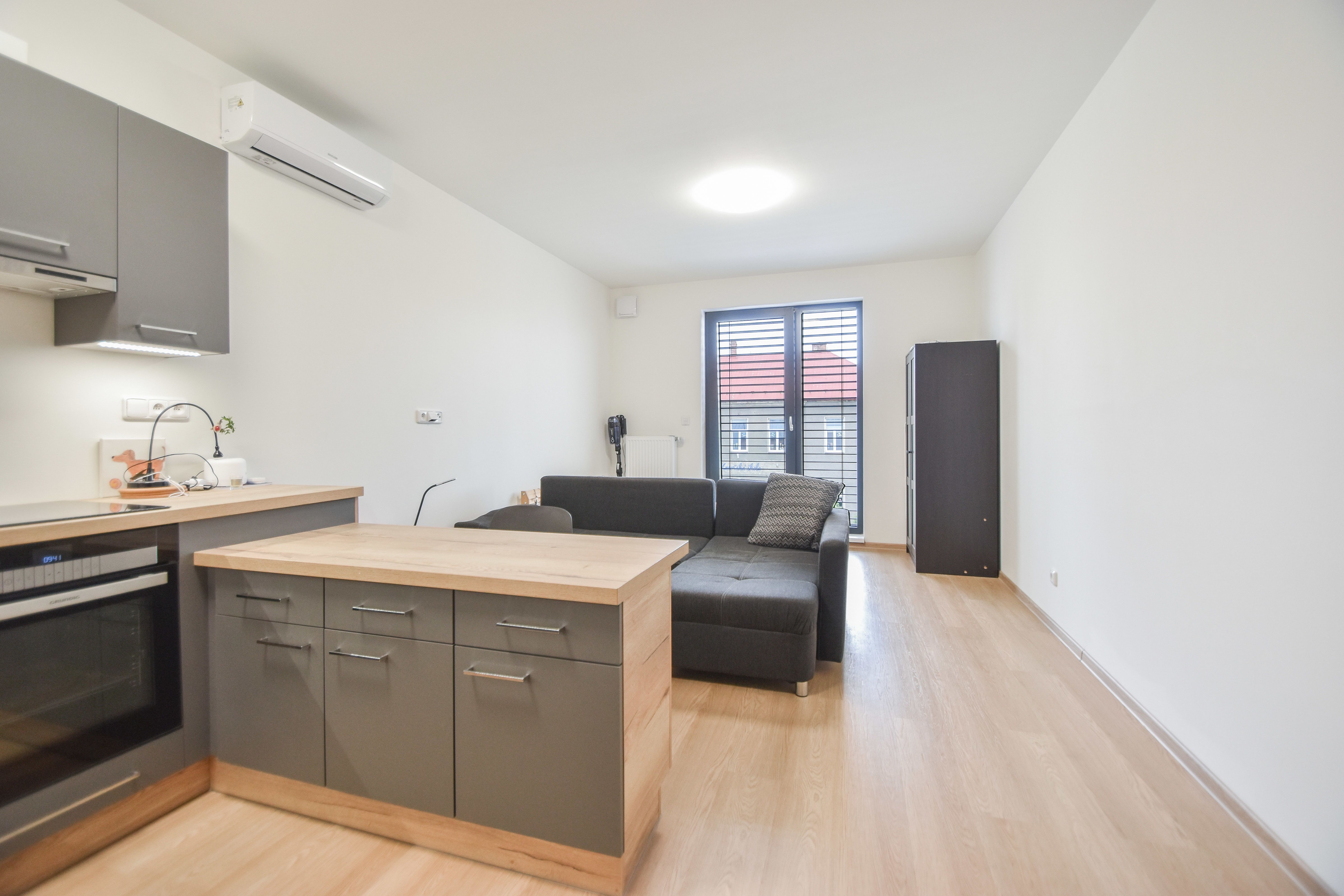 Pronájem bytu 1+kk ul. Věry Pánkové, Olomouc - obrázek č.7