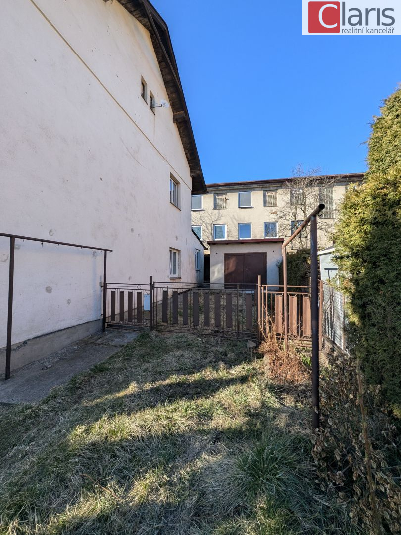 Prodej poloviny domu včetně garáže ve Vítkově - obrázek č.8