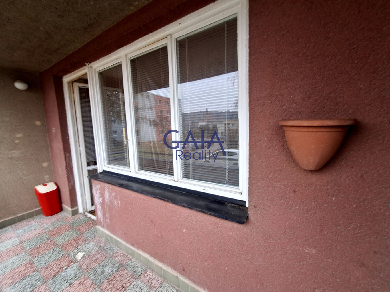 Stylový byt 2+kk s lodžií a skvělou dostupností do Brna - obrázek č.7