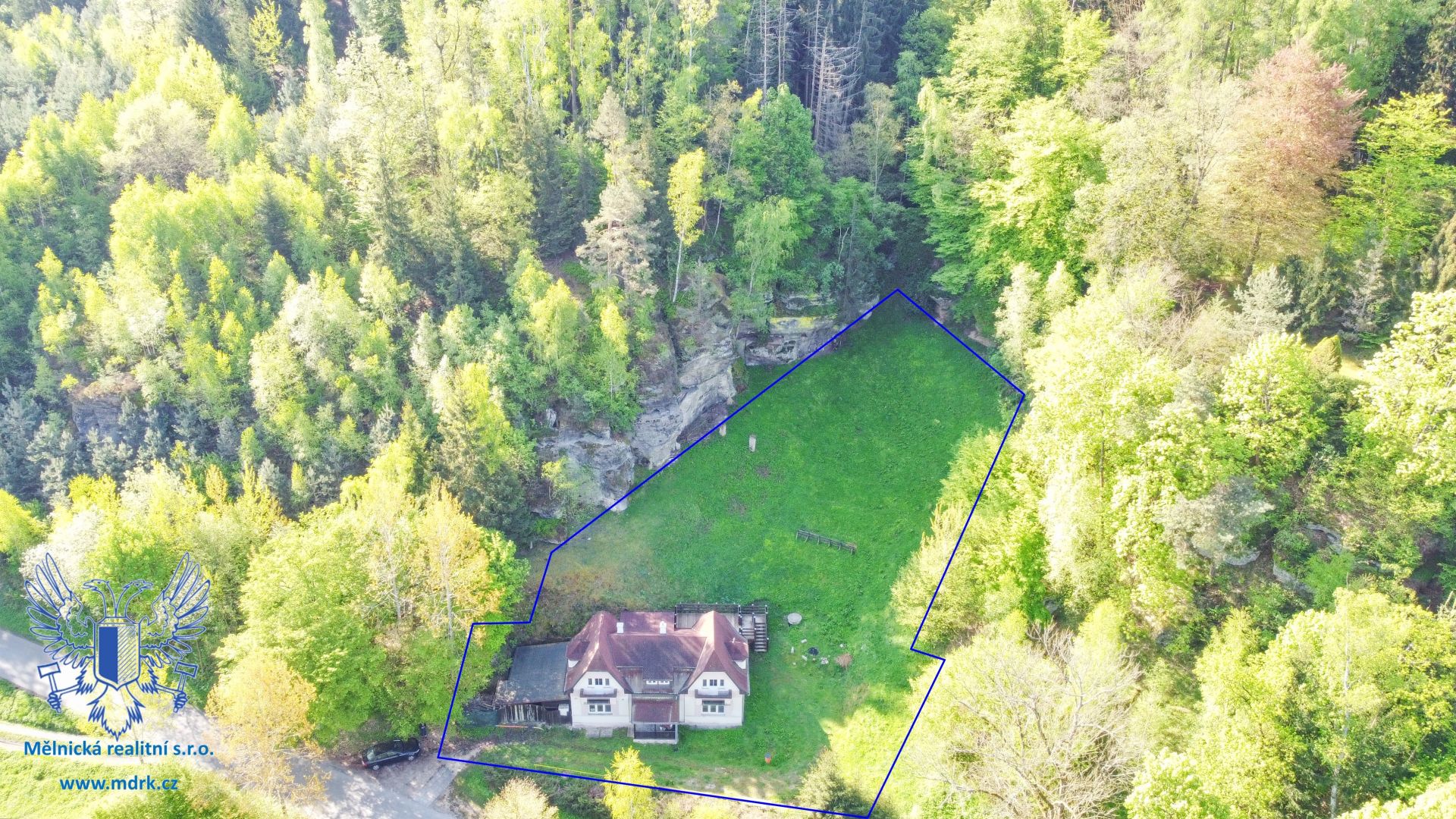 Prodej apartmánového domu Kokořínský důl - obrázek č.2
