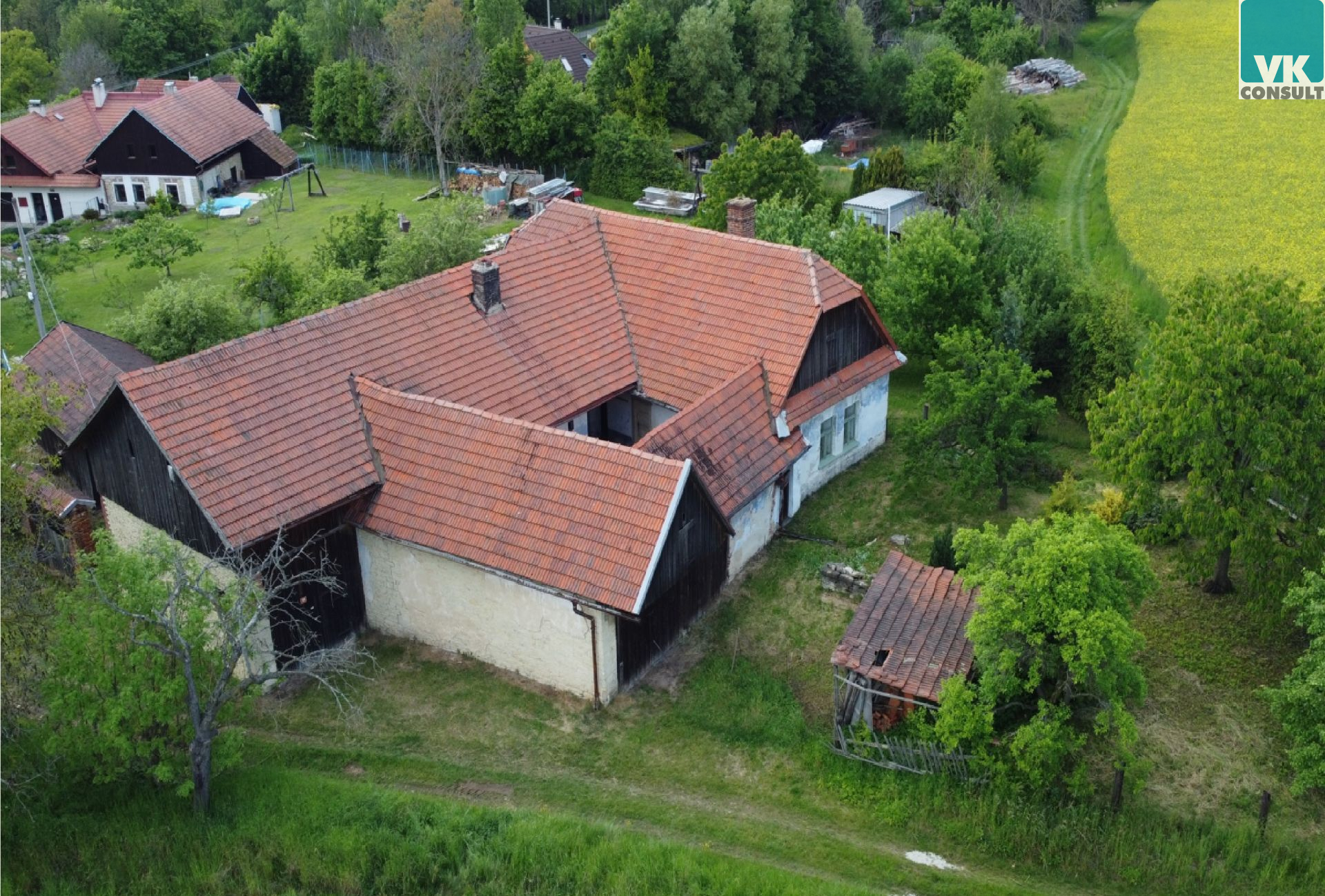 Prodej venkovského stavení na polosamotě v Sebranicích - obrázek č.1
