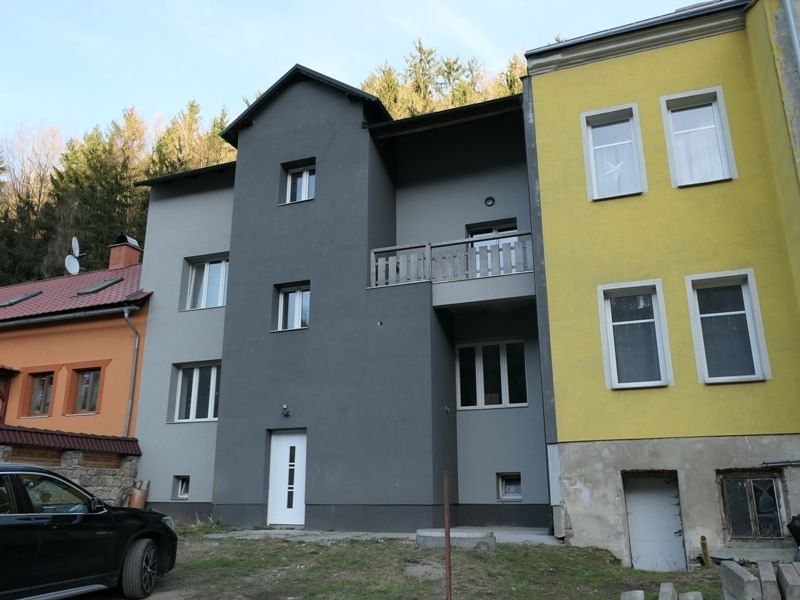 Bytový dům, Hronov, okres Náchod - obrázek č.2