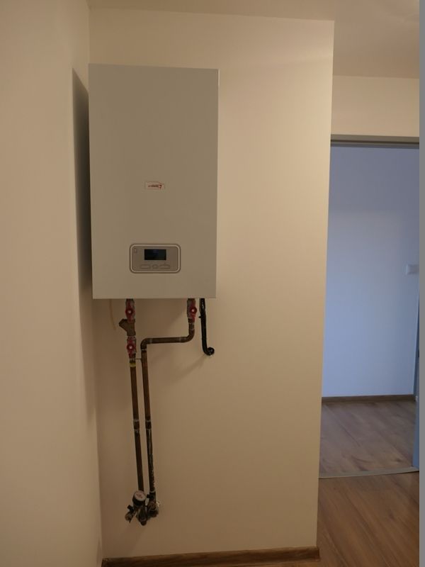 Bytový dům, Hronov, okres Náchod - obrázek č.10