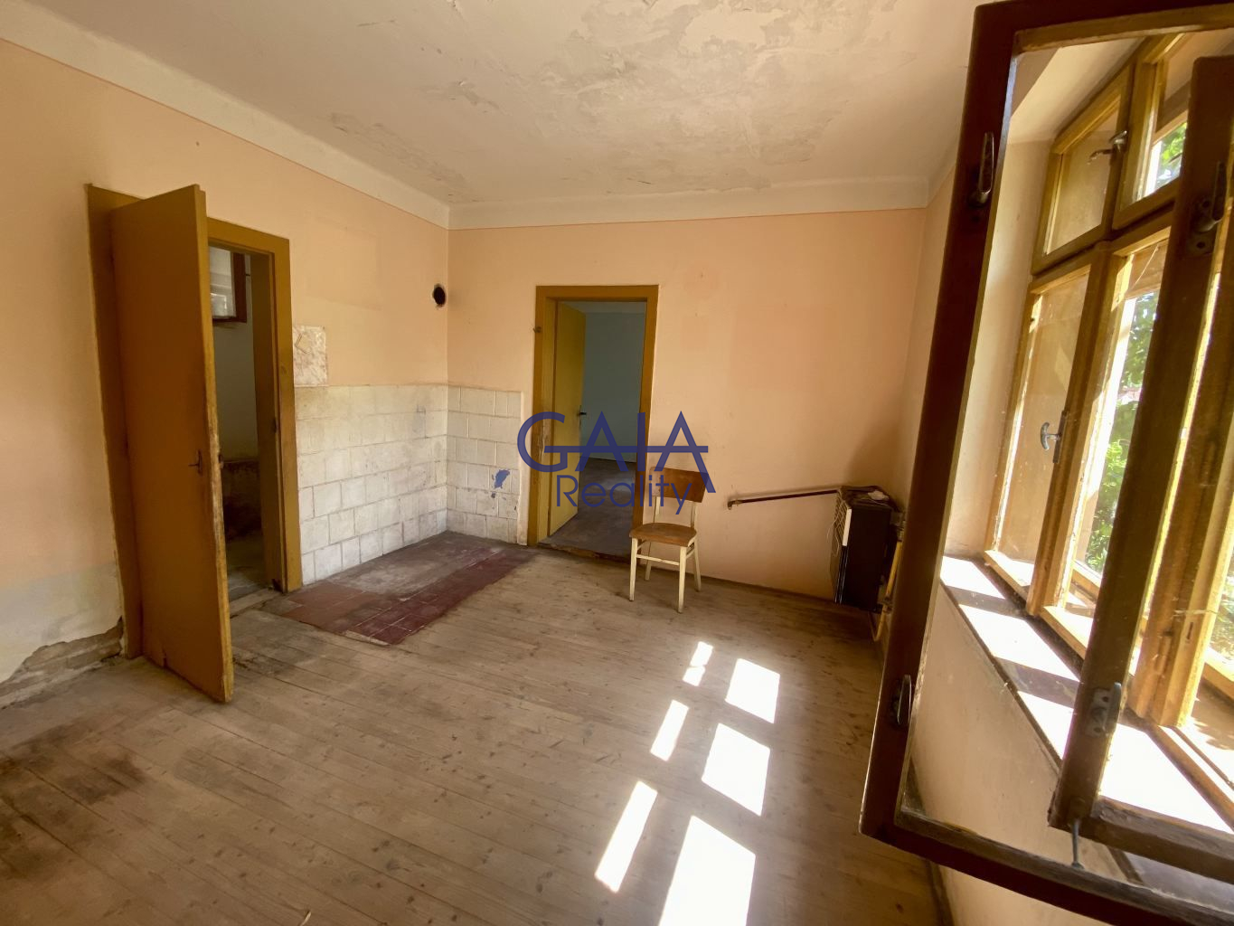 Prodej rodinného domu 2+1 se zahrádkou - obrázek č.6