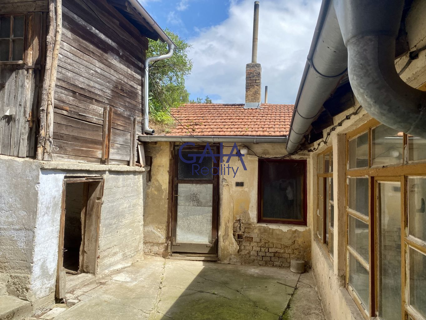 Prodej rodinného domu 2+1 se zahrádkou - obrázek č.13