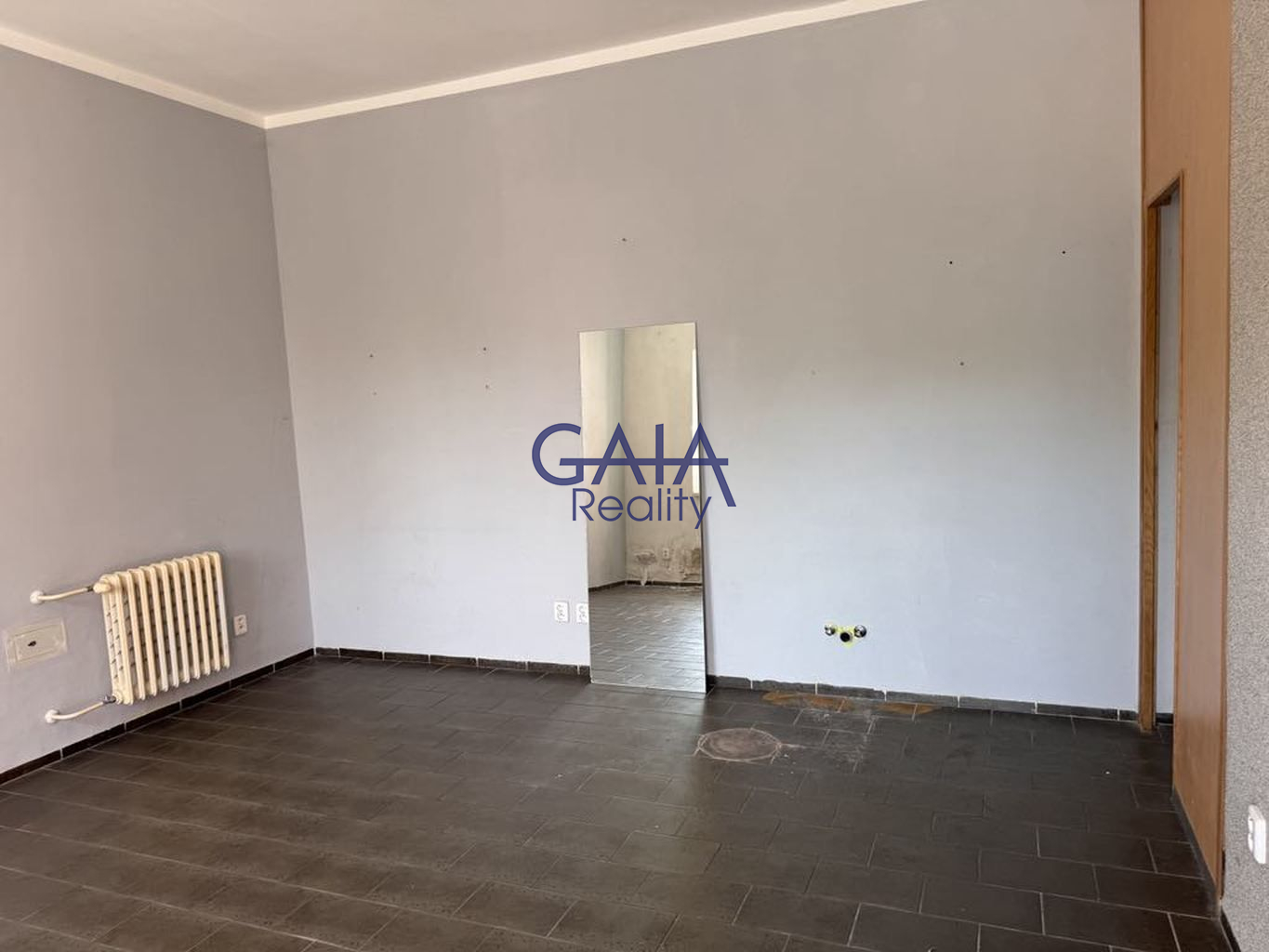 Pronájem kanceláře 20 m² v centru města - obrázek č.4