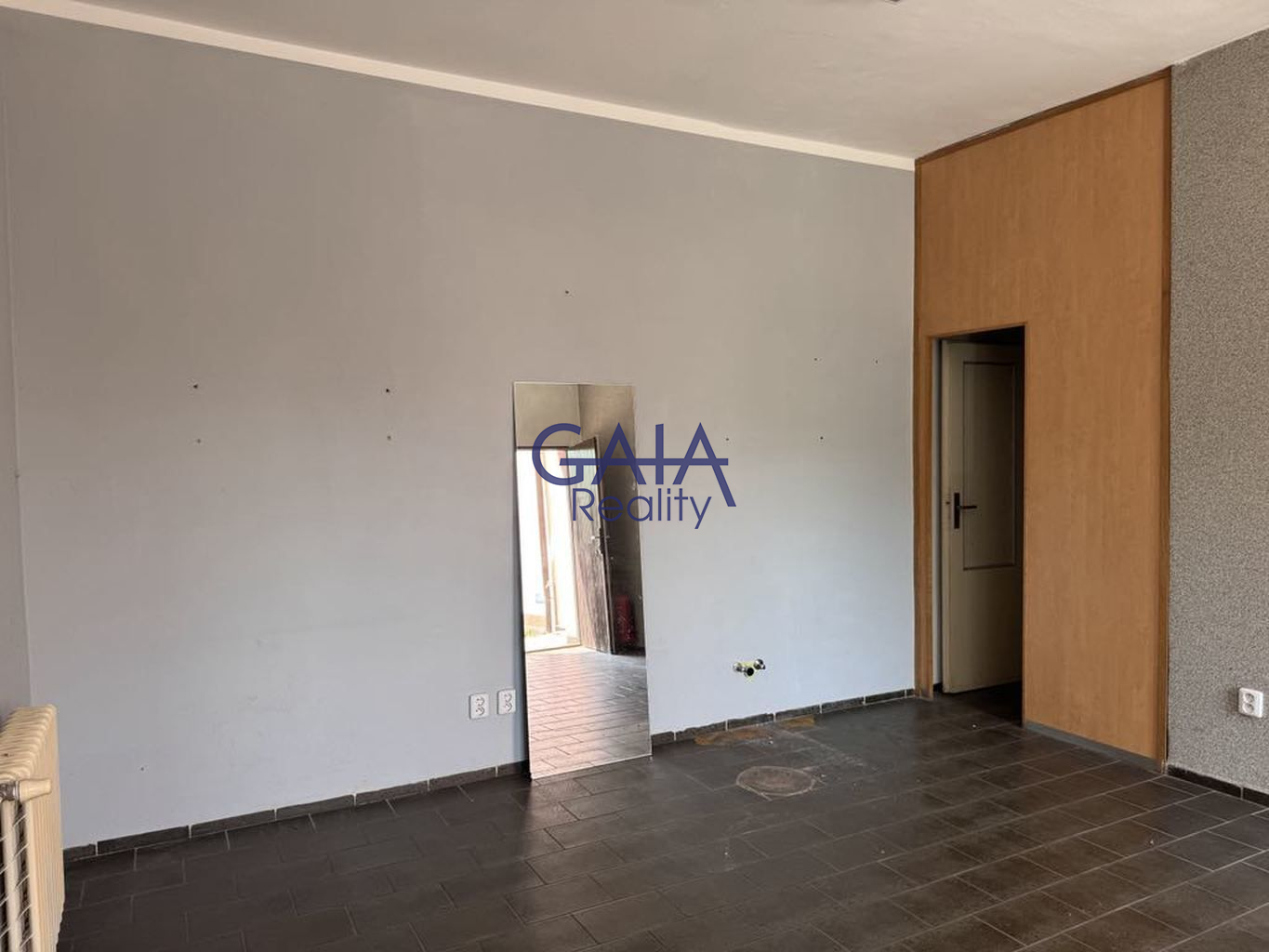 Pronájem kanceláře 20 m² v centru města - obrázek č.5