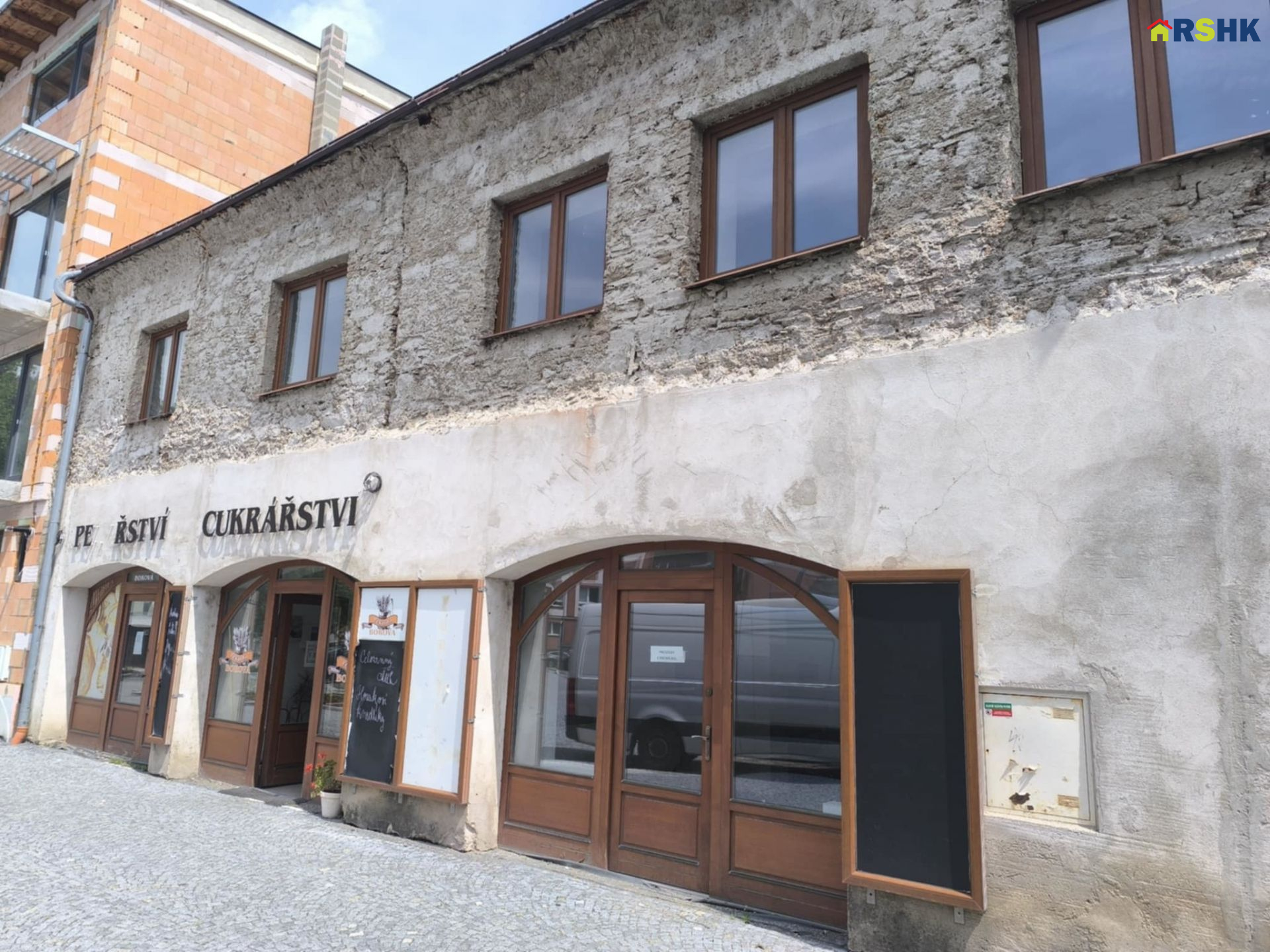 pronajem_komercniho_prostoru_v_centru_hlinska_40m2