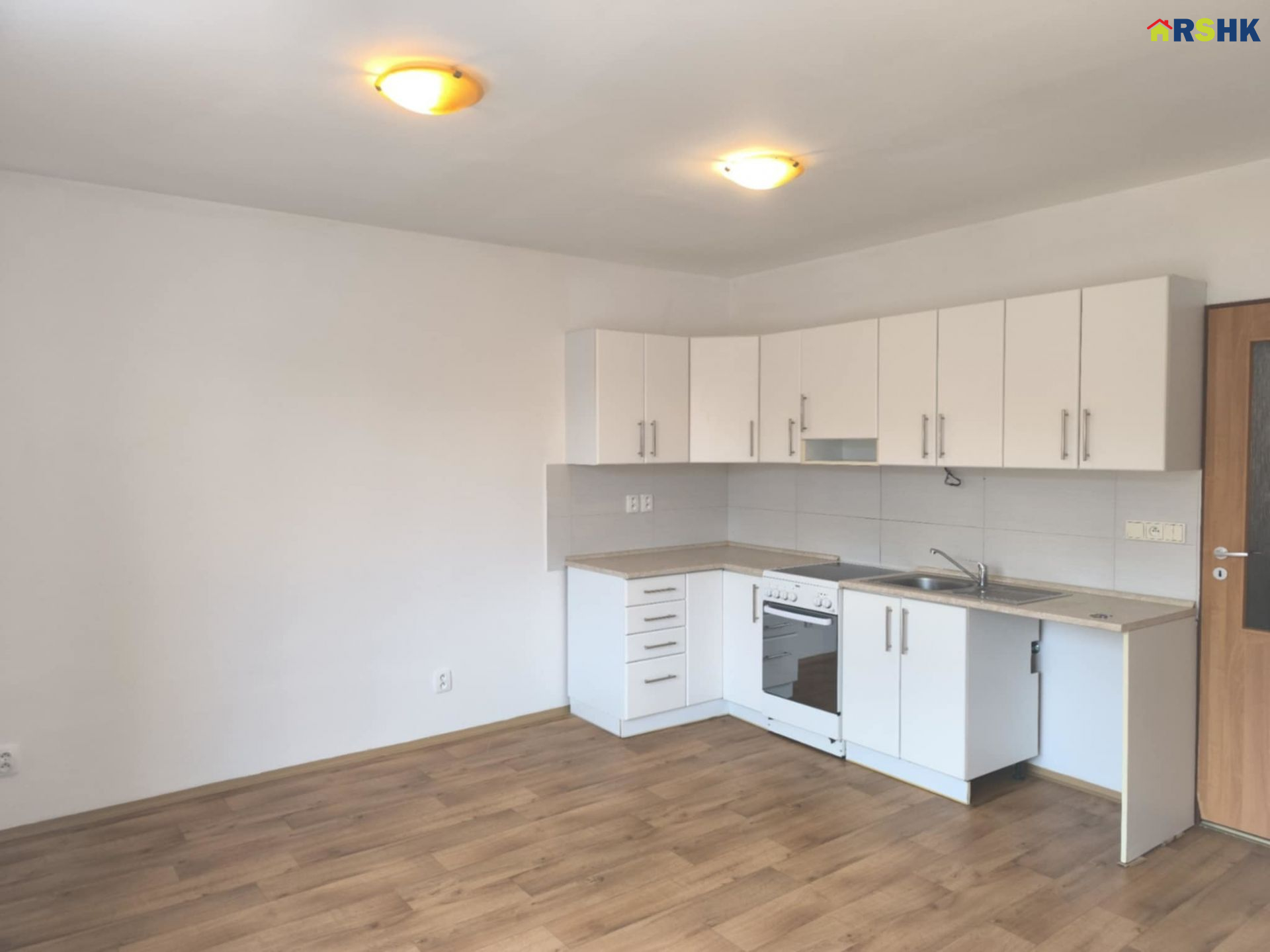 Pronájem světlého bytu 1+kk (30 m²) po rekonstrukci Hlinsko - obrázek č.3