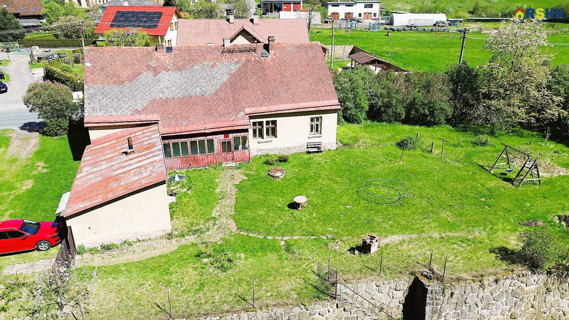 Prodej RD k rekonstrukci, Suchovršice, pozemek 1.416 m2 - obrázek č.8