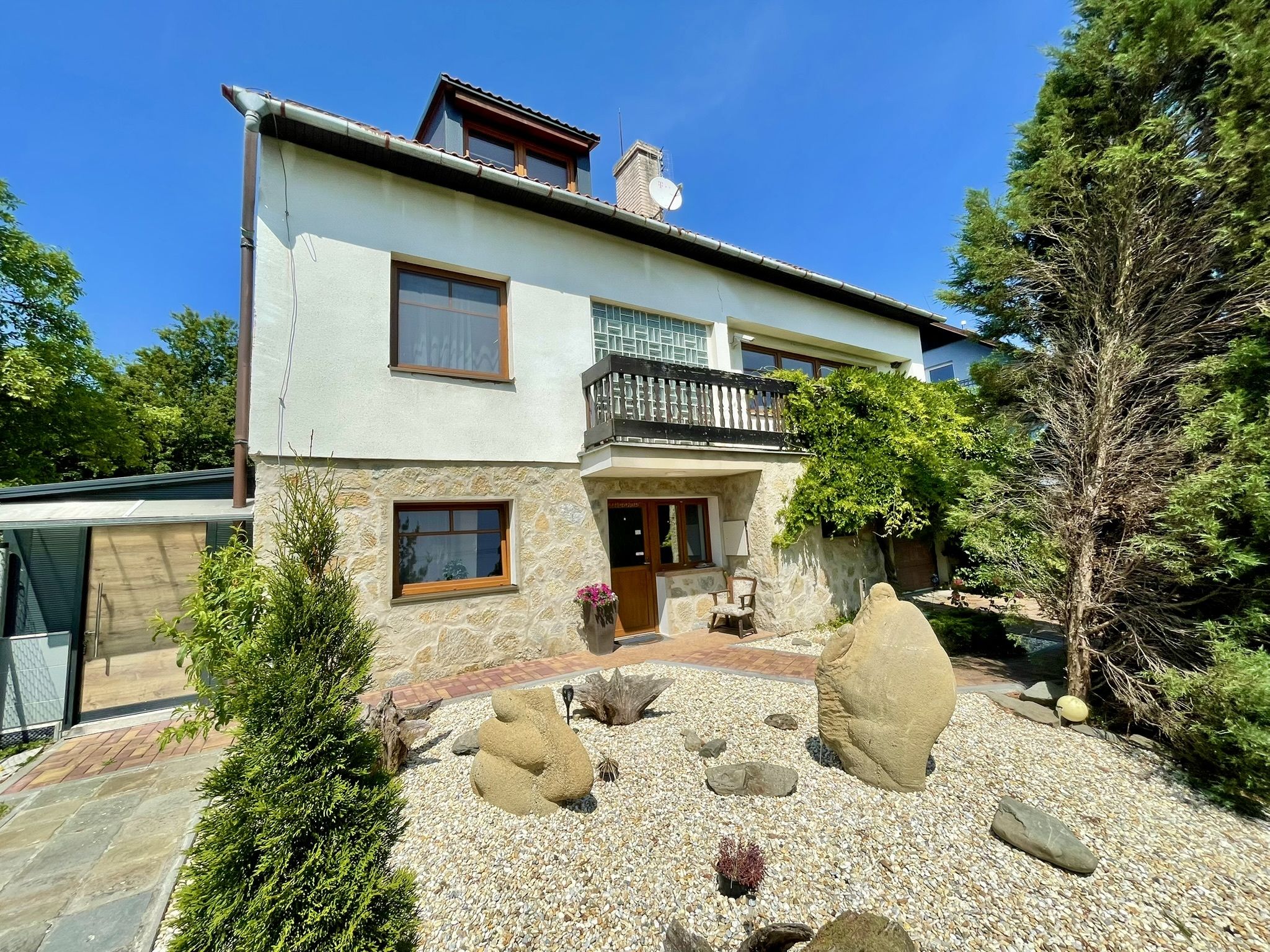 Prodej, Rodinný dům, 280m2, Křtomil - titulní obrázek--