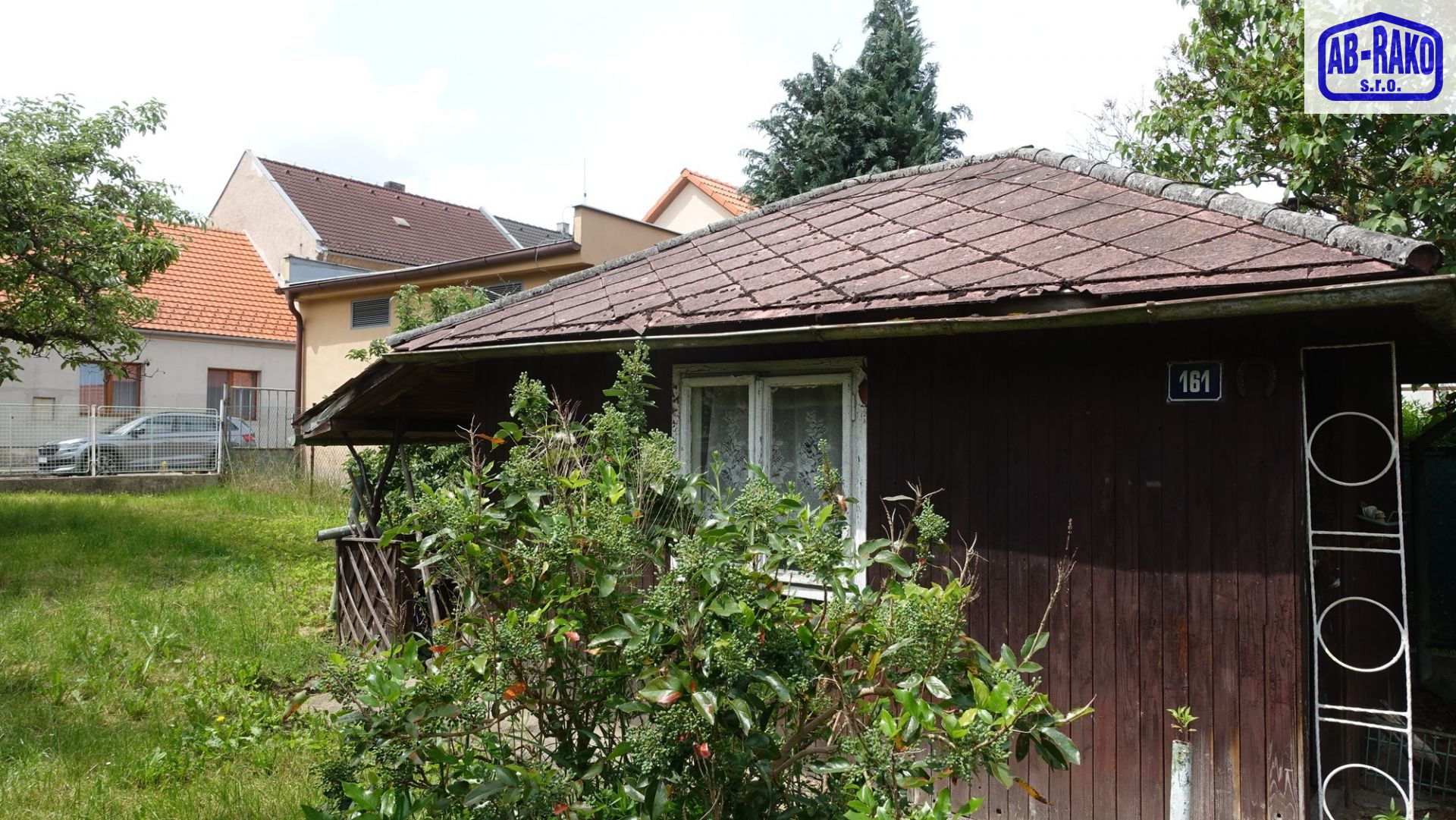 Menší RD se zastavitelnou zahradou Zbuzany v J. Hradci - obrázek č.26