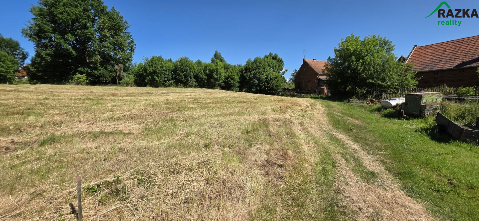 Stavební pozemek (1548m2) Sviňomazy, obec Trpísty - obrázek č.3