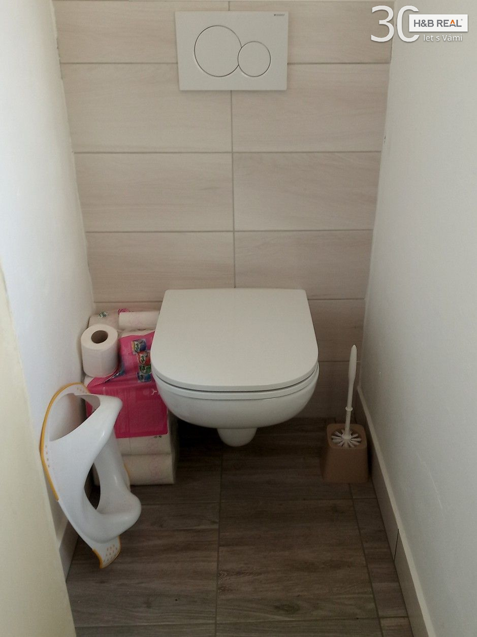 Pronájem prostorného rekonst. bytu 3+kk (Hranice, 75 m2) - obrázek č.6