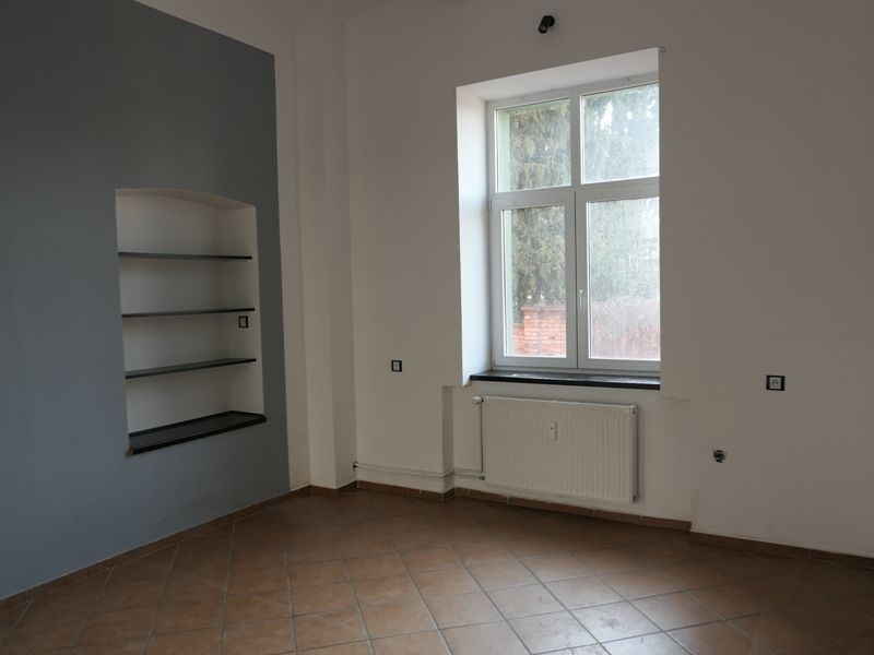 Bytový dům Náchod, Husovo náměstí, okres Náchod - obrázek č.4