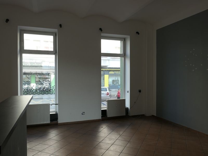 Bytový dům Náchod, Husovo náměstí, okres Náchod - obrázek č.7