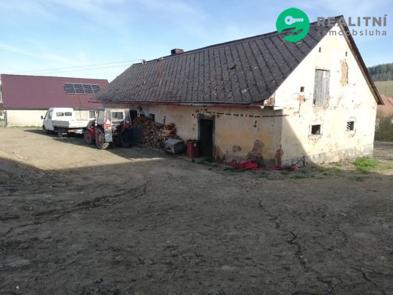 Nabízím k prodeji dům se stodolou v okolí Klatov - obrázek č.4