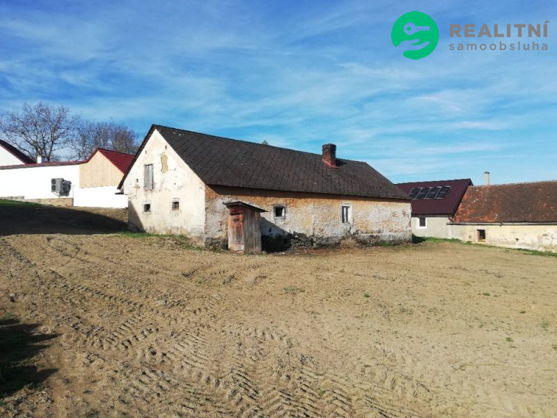 Nabízím k prodeji dům se stodolou v okolí Klatov - obrázek č.10