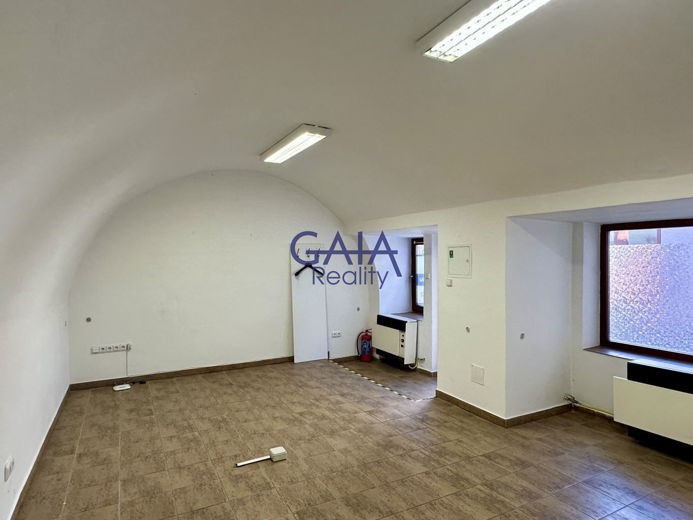 Přízemní obchodní prostor v centru Kyjova - obrázek č.2