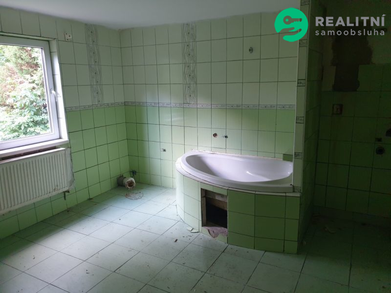 Dům či dva apartmány Desná - obrázek č.7