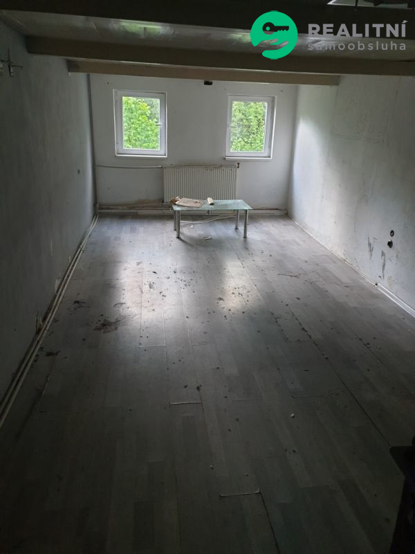 Dům či dva apartmány Desná - obrázek č.9