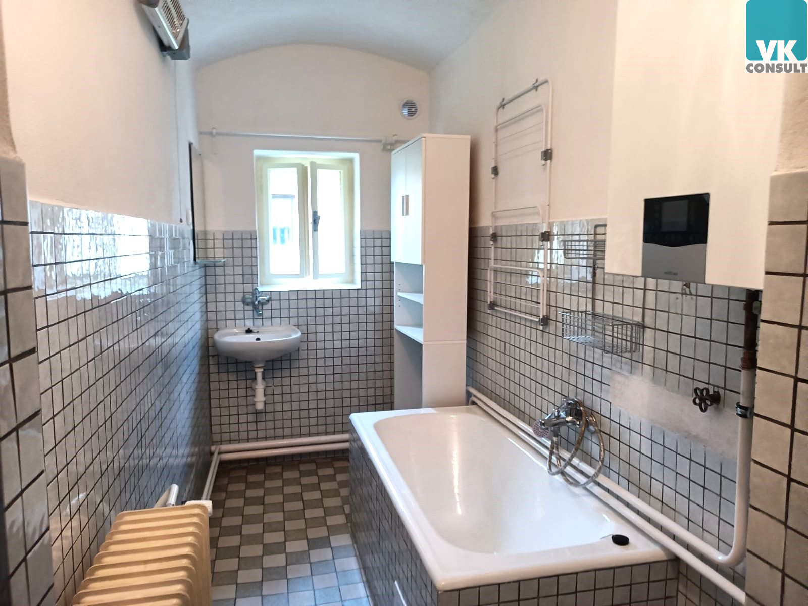 Pronájem RD 4+1 se zahradou 200 m2 v Sebranicích u Litomyšle - obrázek č.3