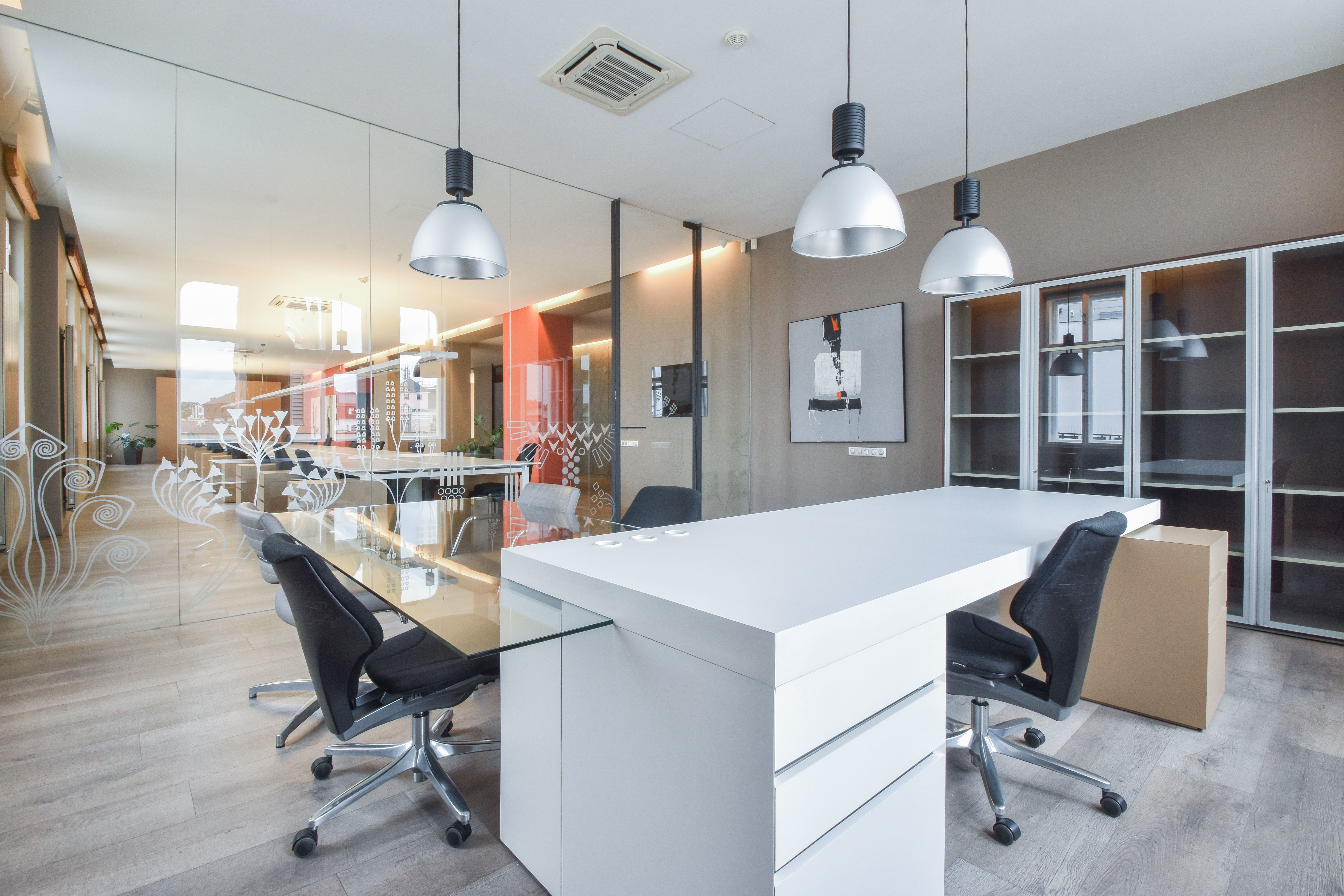 Pronájem luxusních kanceláří v centru Olomouce - obrázek č.12
