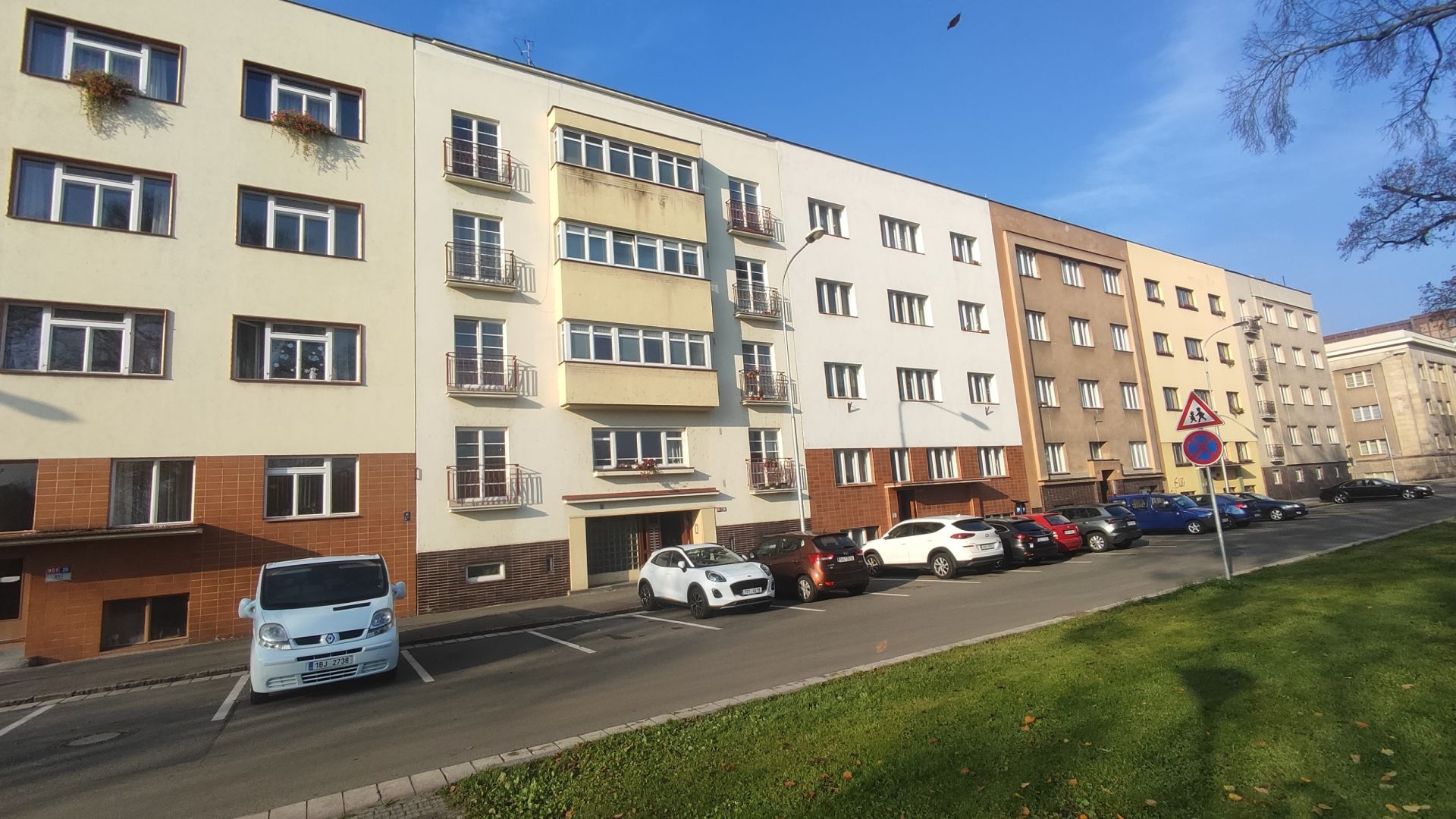 Pronájem bytu 2+1/B (64m2) v centru HK - Smetanovo nábřeží - obrázek č.16