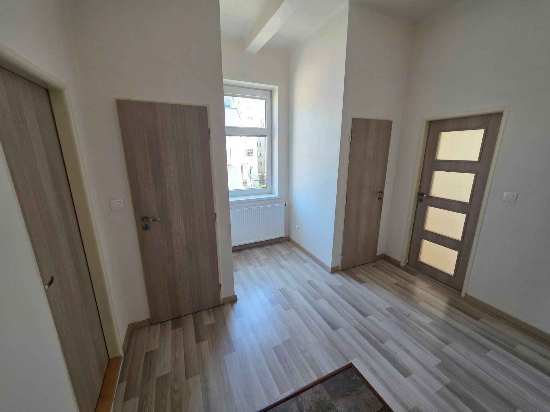 Byt 2+kk Praha 5, Košíre, ulice Pod školou - pronájem - obrázek č.10