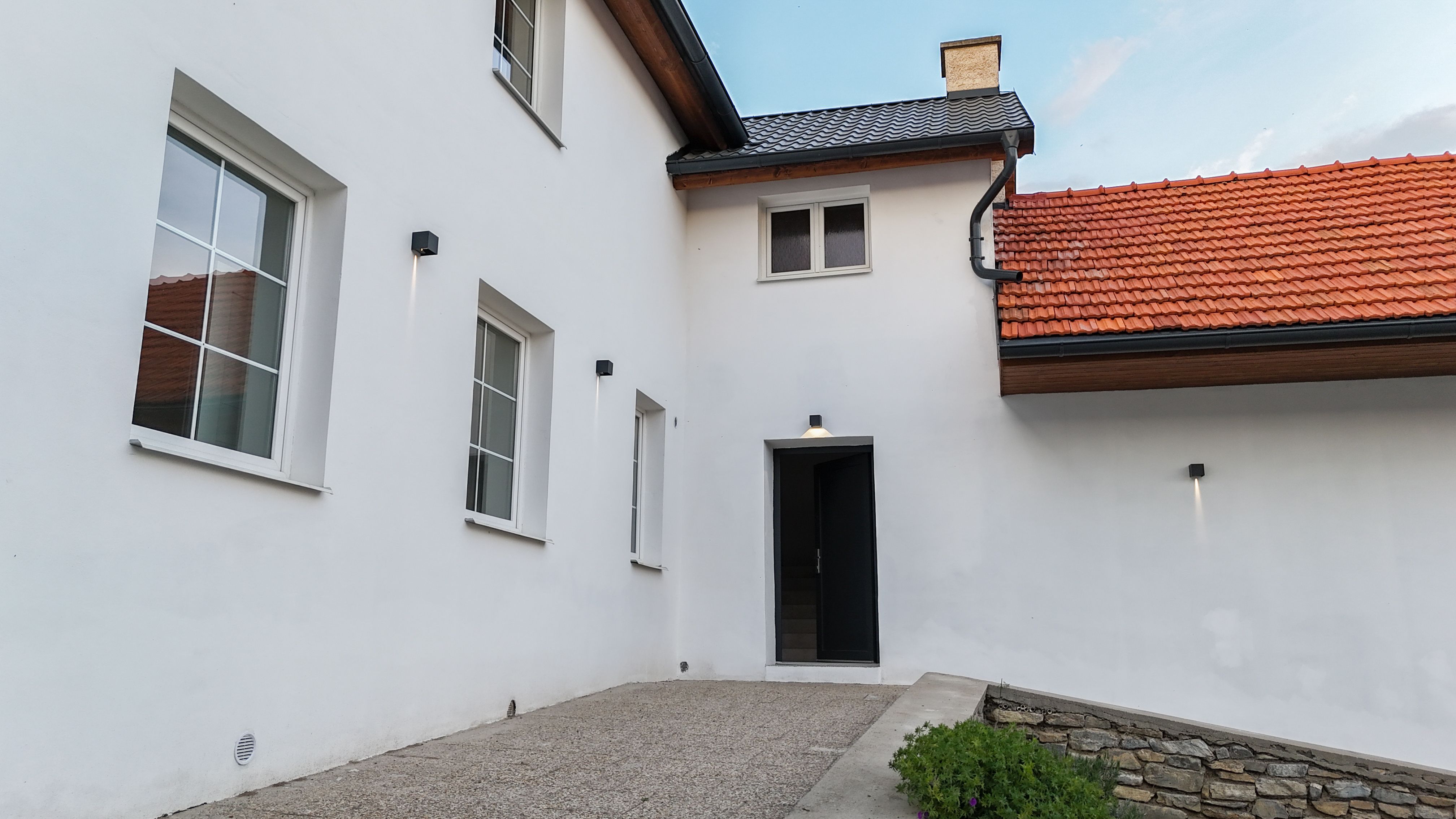 Prodej hezkého bytu 2+kk u Olomouce - obrázek č.18