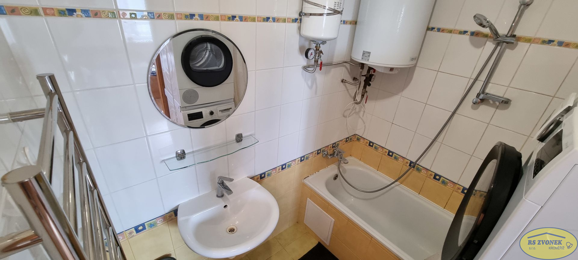 Prodej mezonetového bytu 2+KK s terasou, Dolní zahrady, KM - obrázek č.7