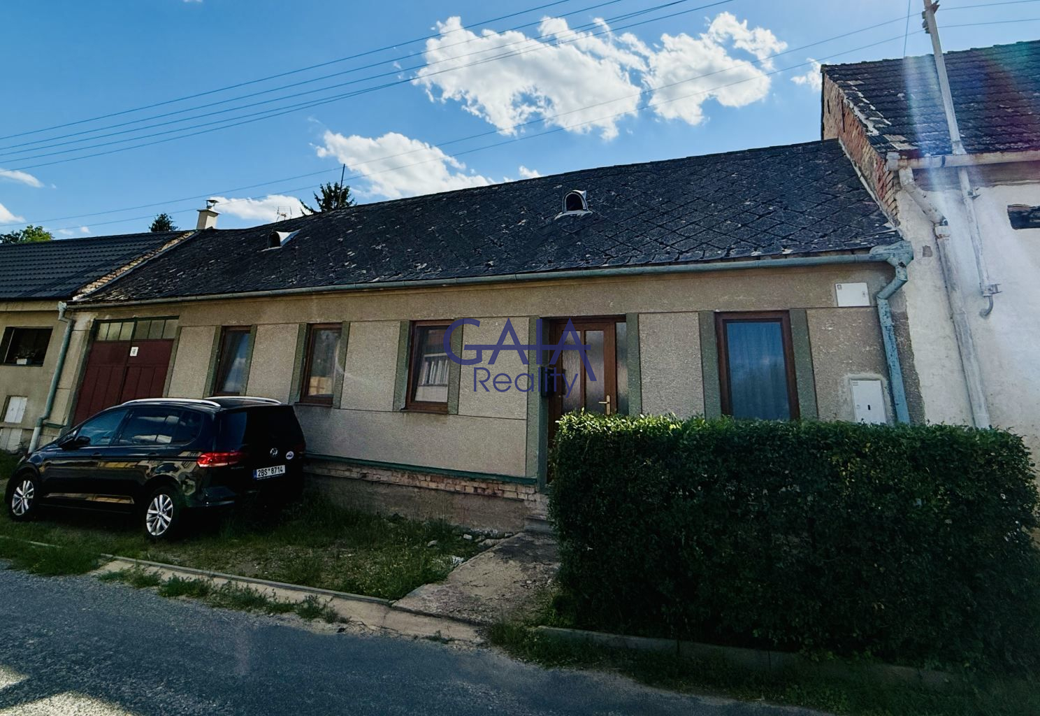 Prodej domu s možností rozšíření poblíž Kyjova - titulní obrázek--