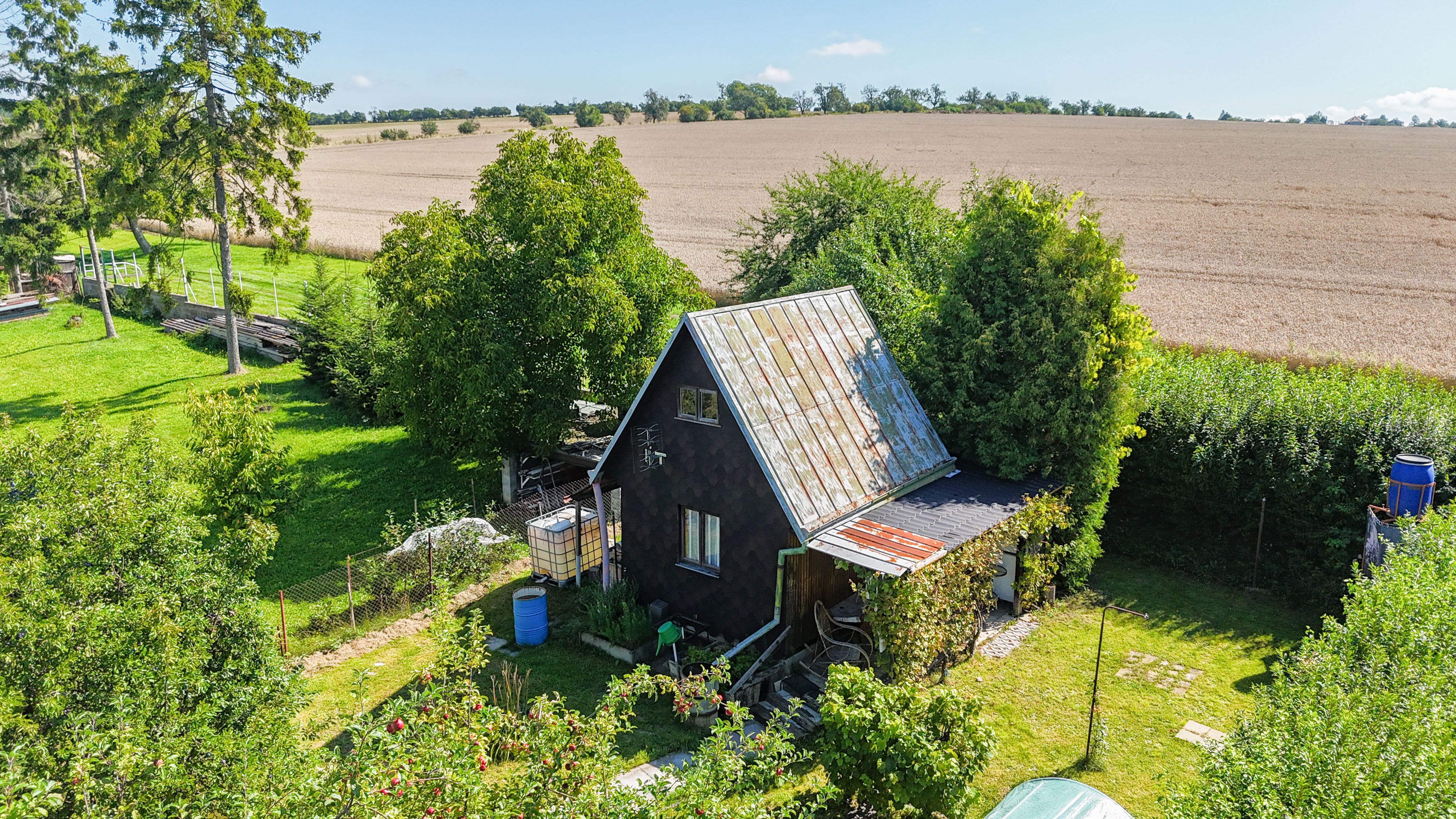 Prodej chaty se zahradou v obci Šišma, okr. Přerov - titulní obrázek--