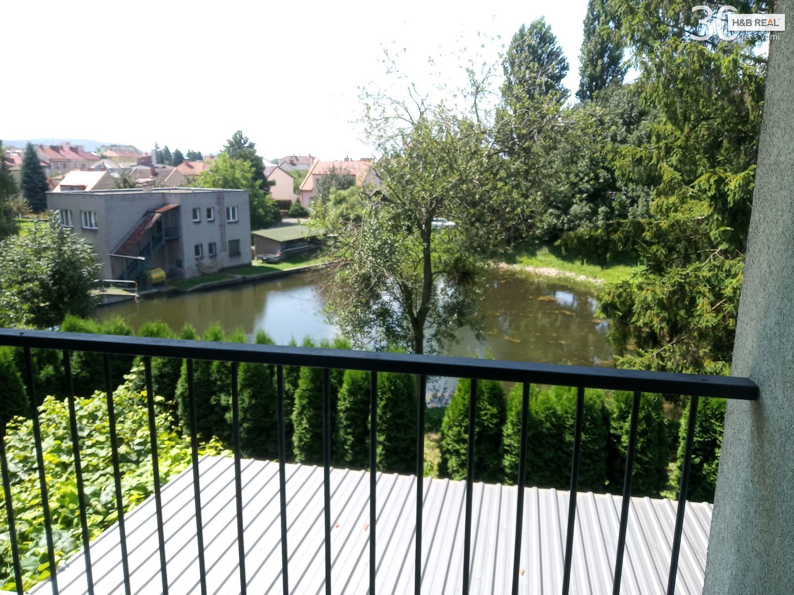 Pronájem rekonstruovaného bytu 3+kk s lodžií (Hranice, 76m2) - obrázek č.3