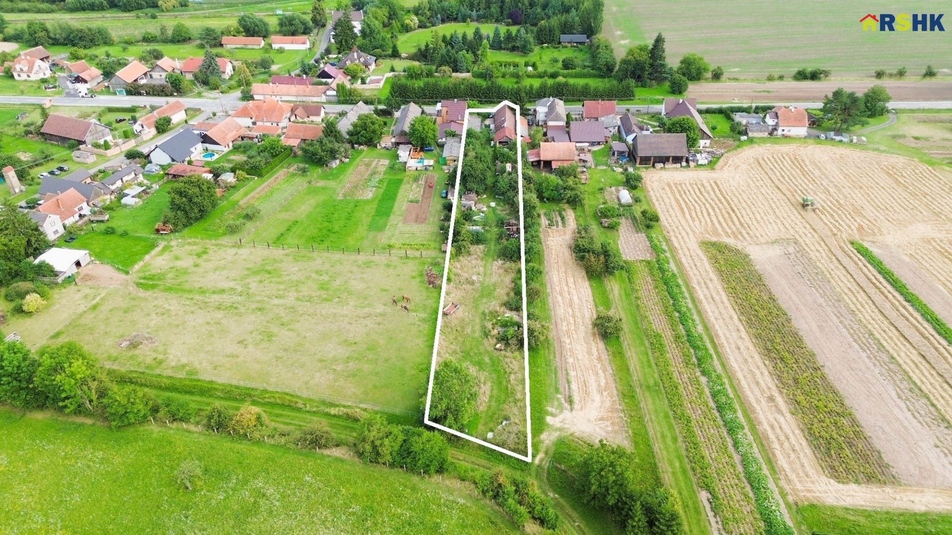 Prodej RD k rekonstrukci s pozemkem 6.809 m2, Bartoušov - obrázek č.2