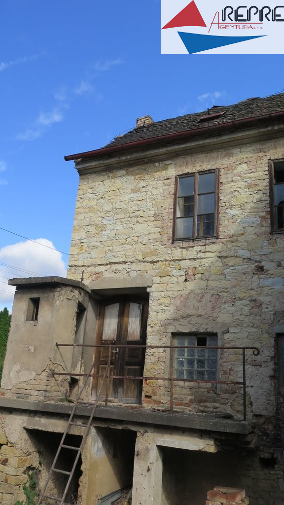 Velké Žernoseky - prodej rodinného domu - obrázek č.4