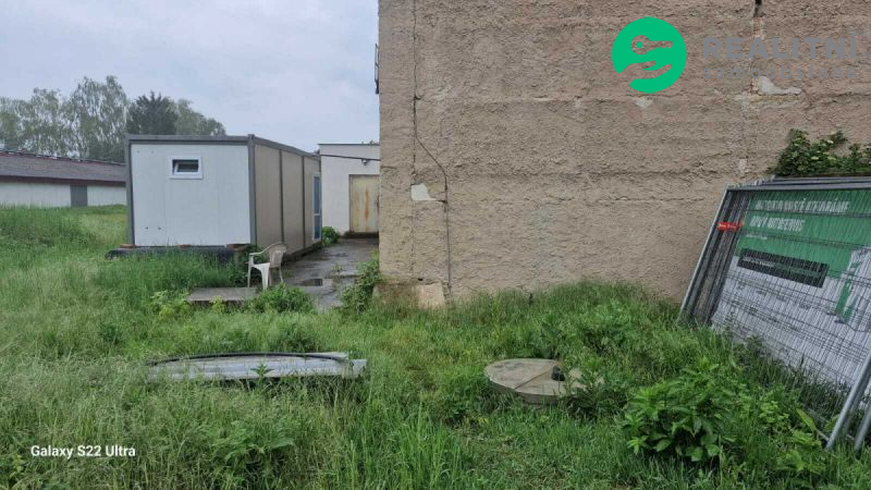 Skladovací a výrobní hala Dašice u Pardubic - obrázek č.5
