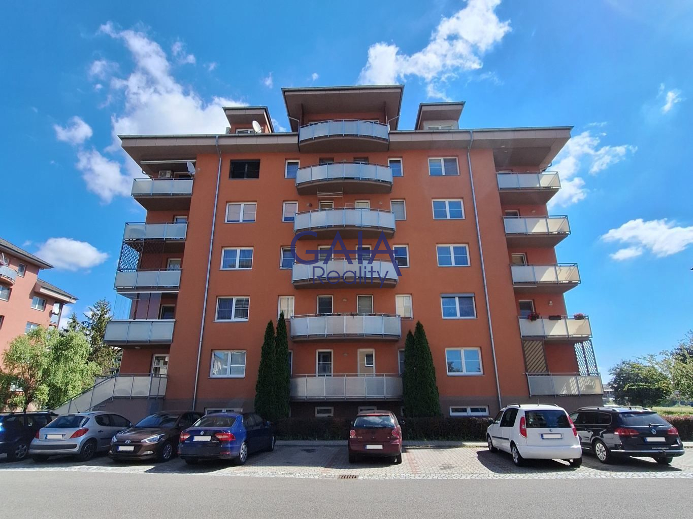 Pronájem bytu 1+kk, 46 m² s balkonem – Prostějov, Krasice - titulní obrázek--