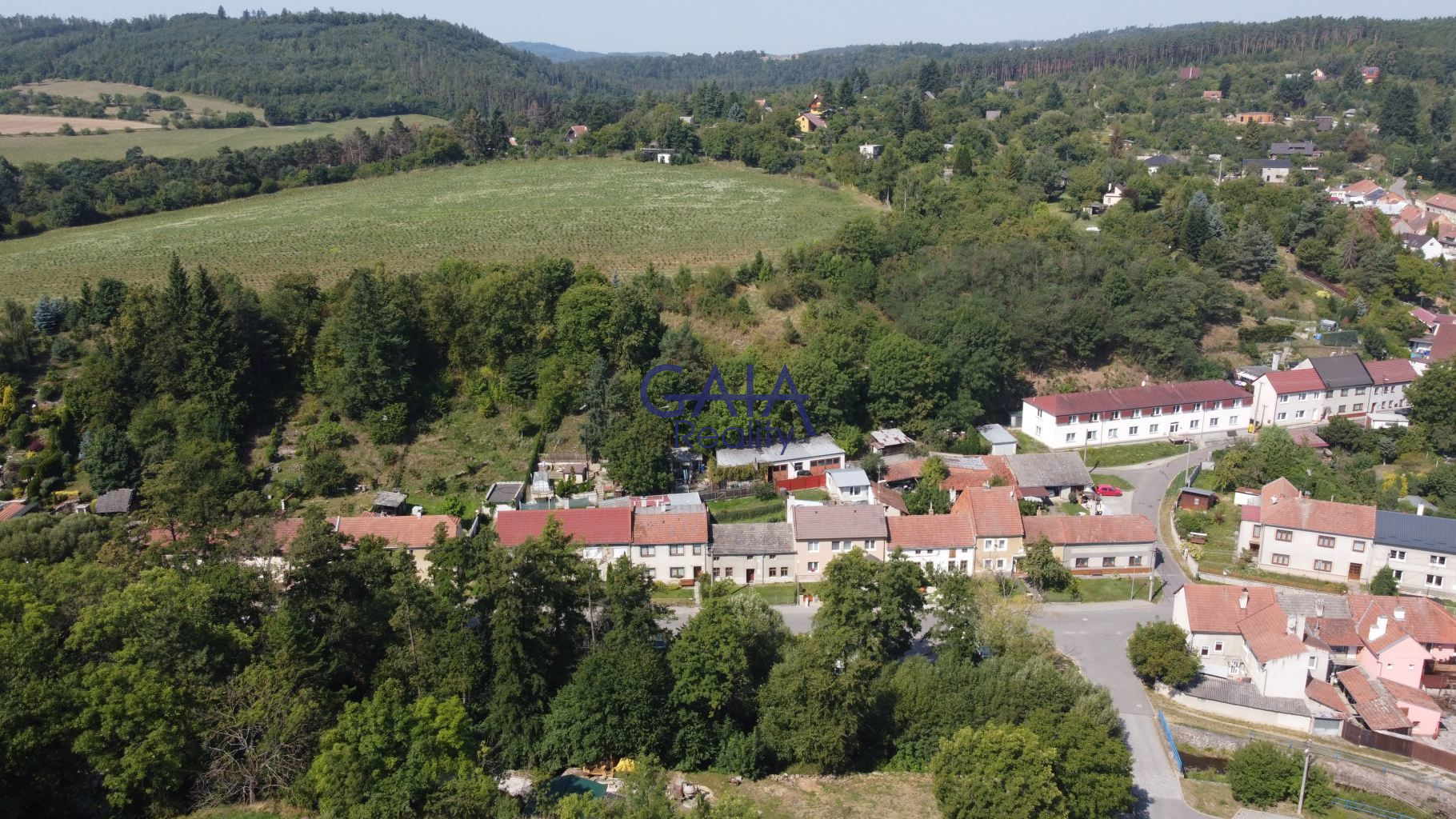Začněte novou kapitolu bydlení – pozemek s domem - obrázek č.14