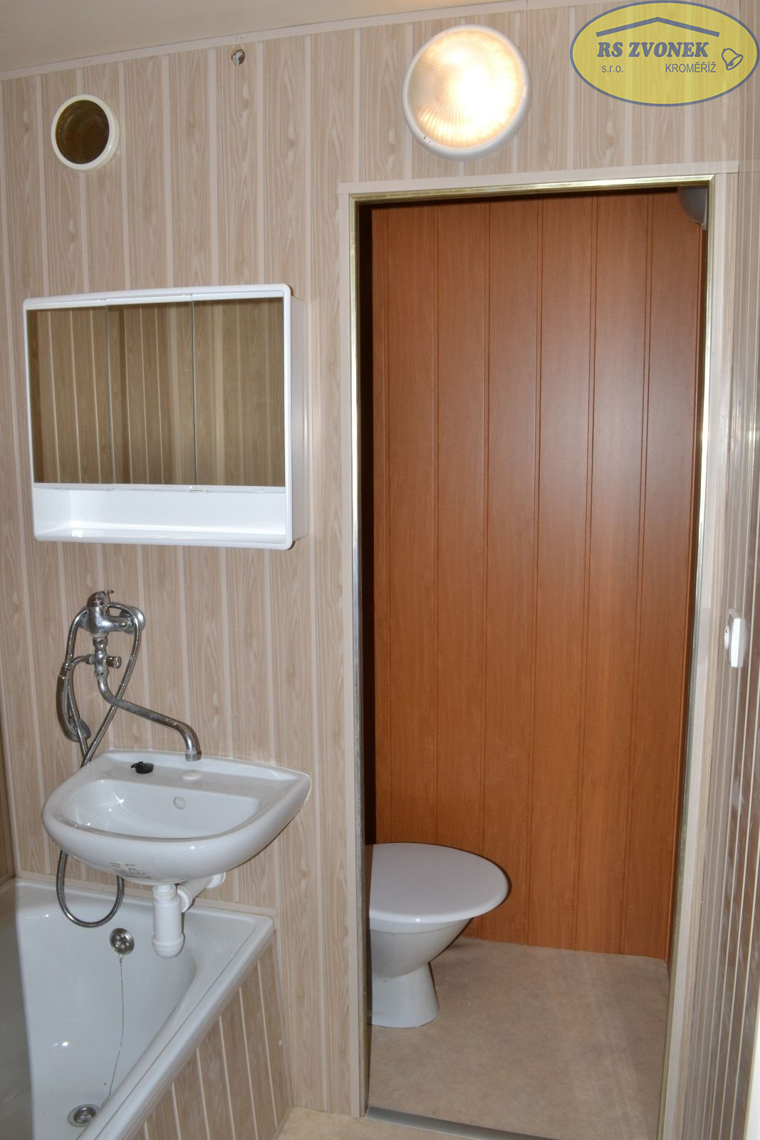 Pronájem BOV 1+kk Oskol, Kroměříž - obrázek č.4