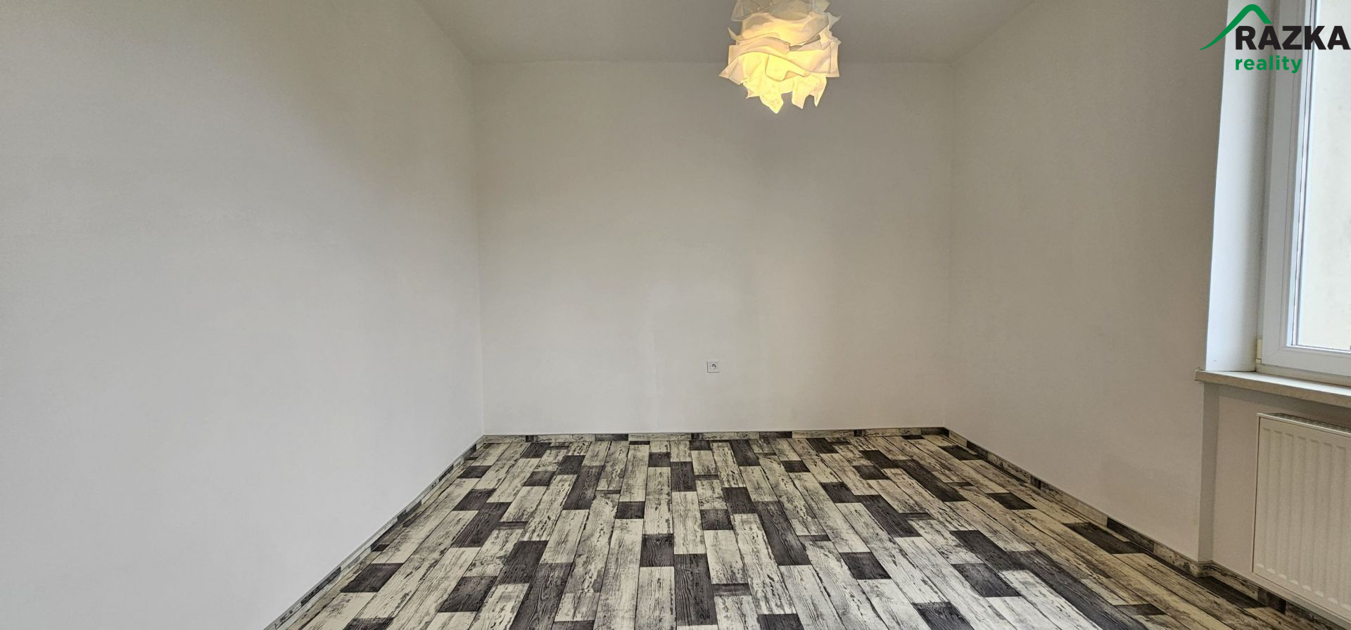 Byt 2+1 s balkonem (58 m2) Tachov, ul. Školní - obrázek č.8